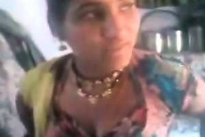 Hot North Indian Womany's Pussy And Boobs Show