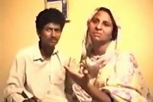 Pakistani Wife Receives Drilled Lovingly By Her Spouse